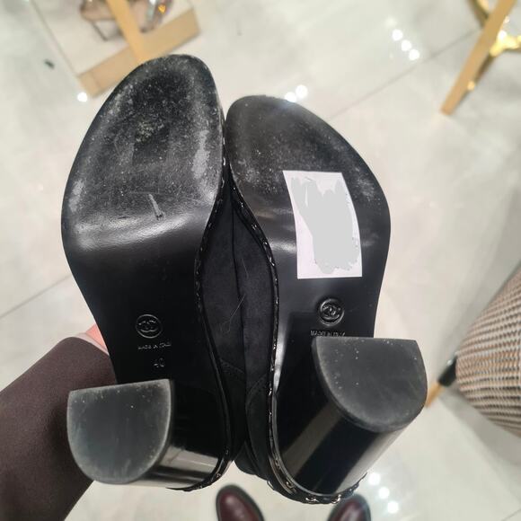 Chanel 2010 Interlocking CC Logo Black Suede Sock Boots Sz.40 - Picture 7 of 11